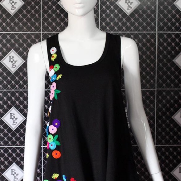 "NEW" Women's flowy tank tops (sando) - Picture 2 of 4